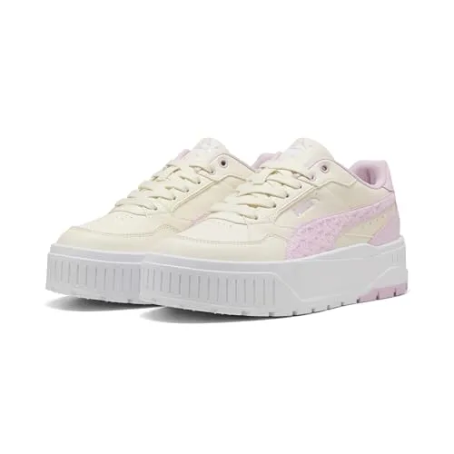 PUMA Damen Karmen II Idol with Love Sneakers 36, Frosted Ivory Pearl Pink White - Stylische Plateau-Sneaker für Damen mit regulärer Breite und abgerundetem Zehentyp. Ideal für den Alltag und mit PUMA Branding-Details.