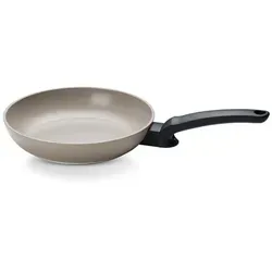 Fissler Bratpfanne Ceratal® Evo Classic – Antihaftbeschichtet, 1,7 L, Made in Germany - Hochwertige Fissler Bratpfanne Ceratal® Evo Classic in Greige, 25x8x44 cm. Ideal für fettfreies Kochen und gleichmäßige Wärmeverteilung. Perfekt für die tägliche Küche!