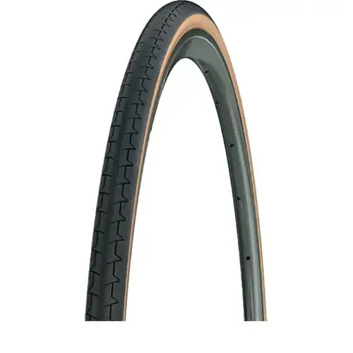 Michelin Dynamic Classic 700x28c Reifen - Fahrradreifen mit klassischem Design, ideal für den Alltag. Robuster Drahtreifen mit minimalem Rollwiderstand für schnelle Fahrten und hervorragenden Grip bei jedem Wetter.