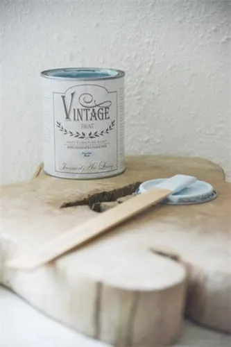 Vintage Paint Kreidefarbe Mat Natural – 100ml/700ml für kreative Projekte - Die Mat Natural Vintage Paint Kreidefarbe ist die ideale Wahl für kreative Gestaltungen. Sie ist wasserbasiert, schadstoffarm und eignet sich für Möbel und Wände. Über 60 stimmungsvolle Farben für einen einzigartigen Vintage-Look.