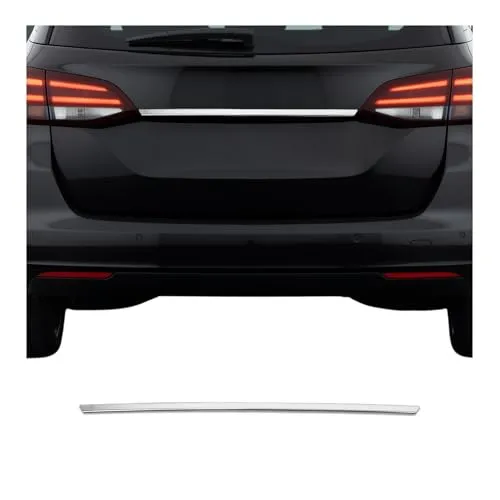 OMAC Edelstahl Blende Heckklappe für Opel Astra K - Hochwertige Blende aus Edelstahl für den Kofferraum, modellspezifisch und einfach aufzukleben. Verleiht deinem Opel Astra K einen eleganten Look mit Montageanleitung.