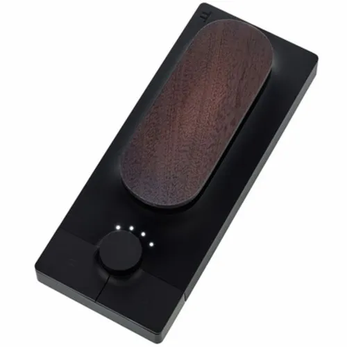 Expressive E Touché