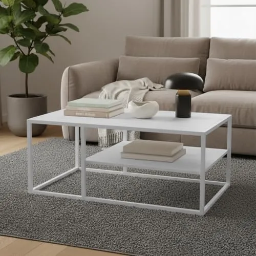 skølm Skadi Couchtisch aus Metall – Stilvoller Wohnzimmertisch mit Stauraum - Beistelltisch fürs Wohnzimmer mit zwei Ablagen für Ordnung und einem stabilen, langlebigen Metallgestell. Höhenverstellbare Füße sorgen für einen wackelfreien Stand auf jedem Untergrund.