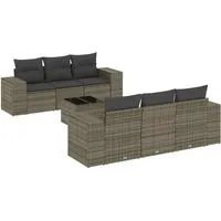 vidaXL 7-tlg. Garten-Sofagarnitur mit Kissen Grau Poly Rattan - Gartenmöbel für entspannte Stunden im Freien. Diese langlebige und pflegeleichte Sofagarnitur aus PE-Rattan bietet bequeme Sitzkissen und ein elegantes Hartglas-Tischdesign.