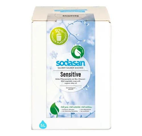 SODASAN Flüssigseife Sensitiv 5 Liter - Plastikreduzierte Seife im 5 Liter Bag-in-Box, ideal für empfindliche Haut, vegan und 100% biologisch abbaubar.