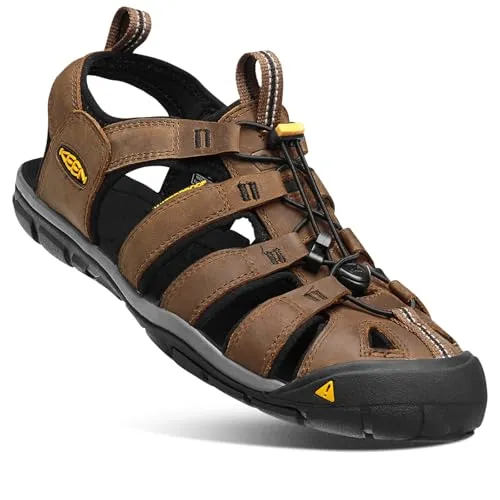 Keen Clearwater CNX Leather Outdoorsandalen Herren - Größe 47, braun - Wanderschuhe aus hochwertigem Leder mit Schnellzugschnürsystem für perfekten Sitz; mehrdirektionale Rillen in der Sohle bieten Flexibilität und Trittsicherheit.