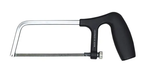 Säge für Metall mit schwarzem Handgriff und 50 mm Ausladung