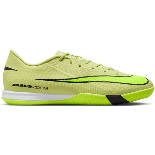 NIKE Herren Fußball-Hallenschuhe ZOOM VAPOR 16 ACADEMY IC - Erlebe maximale Geschwindigkeit mit den ZOOM VAPOR 16 ACADEMY IC! Diese Hallenschuhe bieten ein verbessertes Air Zoom-Element für optimale Reaktionsfähigkeit und Kontrolle auf dem Platz.