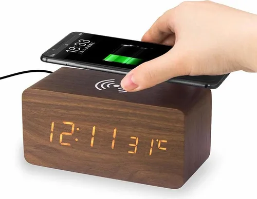 INF Digitaler LED Wecker mit kabellosem Laden