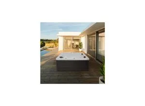 Outdoor Whirlpool SUNSET PURE - verschiedene Ausführungen - Whirlpool für den Außenbereich, perfekt für stilvolle Entspannung im Garten mit individuell einstellbaren Massagedüsen für maximalen Komfort.