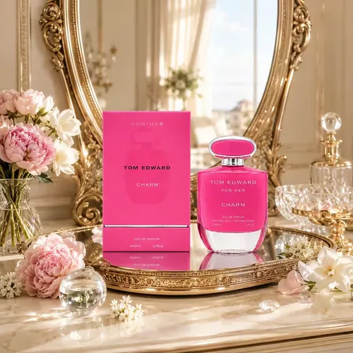 TOM EDWARD Eau de Parfum Charm for Her – Frisch, Blumig & Aquatisch - Charm ist ein eleganter Damenduft, der Frische und Weiblichkeit vereint. Mit spritzigen Zitrusnoten und blumigen Akzenten sorgt er für einen unvergesslichen Auftritt. Ideal für jeden Anlass und in ansprechender Verpackung.