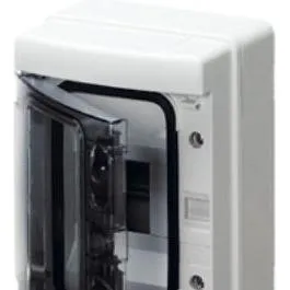 GEWISS GW40101 Telefonzentrale Wand 4M.IP65 - Wetterfeste Telefonzentrale für den Außenbereich, ideal für sichere Kommunikationslösungen in anspruchsvollen Umgebungen.