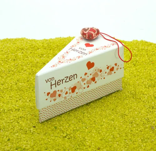 Hergo Geschenkschachtel Tortenstück mit Herzanhänger - Von Herzen