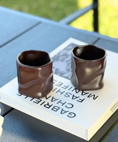 Zoha Tasse Diamond Teetassen in braun von Zoha