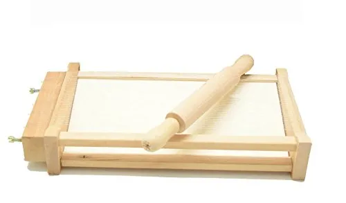 Emny Nudelgitarre mit glattem Nudelholz aus Buchenholz