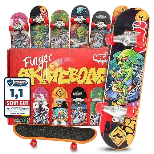 Magicat Finger Skateboard Space Edition, 6 stylische Fingerskateboards, Spielzeug Finger Skateboard für Party I Fingerboard Spiele I Board Mitgebsel, Alien und Astronaut Design I Give Aways Kinder