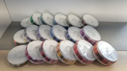 Pantone Matching System PSC-PS1755 Color Guide