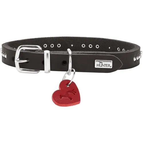 HUNTER Hundehalsband Aalborg Hearts, schwarz - Kropfbänder in Bijouterie, aus hochwertigem Softvollrindleder für maximalen Tragekomfort und mit rockigem Nietenbesatz sowie süßen Herz-Details, Made in Germany.