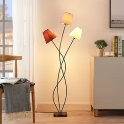 Lindby Stehlampe Melis - Moderne 3-flammige Creme Stehleuchte für Wohnzimmer - Standleuchten & Deckenfluter – Diese hochwertige Stehlampe schafft eine gemütliche Atmosphäre und ist mit einem praktischen Schalter ausgestattet.