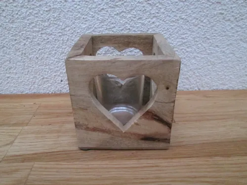 Windlicht Herz Dekor aus Mangoholz, Glas braun (B/H/T )  9x9x9cm Wohnen  Liebe