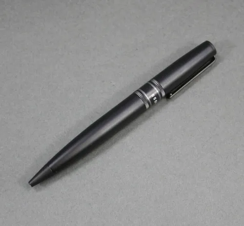 Hugo Boss Illusion Gear Black Kugelschreiber ballpoint pen HSV2124A (89) (395)