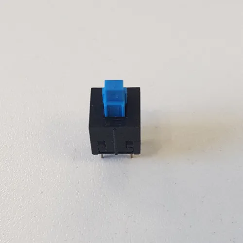 Mackie Big Knob Switch Push MOM vert PC MTG 500-020-00 - Studio-Monitore mit integriertem Monitor-Management und einfacher Steuerung für professionelle Audioanwendungen.