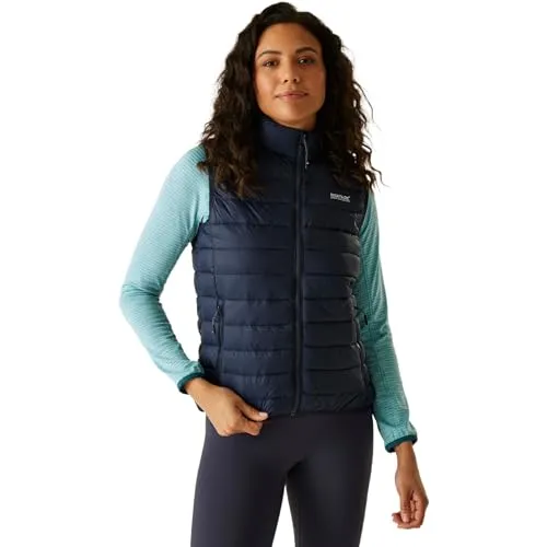 Regatta Hillpack II Damen-Weste – Leichte, isolierte und wasserabweisende Winterjacke - Die Regatta Hillpack II Damen-Weste ist leicht und ideal für kalte Tage. Die wasserabweisende Oberfläche und die hochwertige Isolierung sorgen für Komfort und Wärme. Praktische Taschen und Stretch-Bindungen bieten zusätzlichen Nutzen.