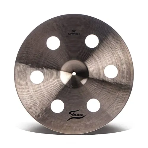 Fame Masters, 18 Zoll B20 Holey Crash Becken, Handgehämmert, Medium Stärke, Traditional Finish, Ausgewogener und Explosiver Sound