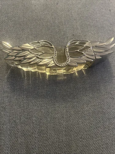 Zadig&Voltaire ZADIG Eau de Parfum 90 ml - Eau de Parfum für Frauen, vegan und 89% natürliche Inhaltsstoffe. Ein rebellischer, floraler Duft in einem einzigartigen, flügelförmigen Flakon, der Freiheit symbolisiert.