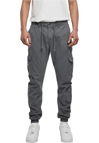 Urban Classics Herren Cargo Jogging Pants 4XL - Wanderhosen im slim fit Design, aus dehnbarem Baumwoll-Twill für höchsten Tragekomfort. Ideal für unterwegs mit praktischen Cargo-Taschen und elastischen Gummibündchen.