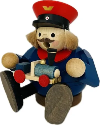 Richard Glaesser Räuchermännchen Modellbahnfreund sitzend, 13cm - Traditionelles Räuchermännchen aus hochwertigem Holz, ideal für Sammler und Liebhaber. Handwerkskunst aus dem Erzgebirge, perfekt als dekoratives Highlight.