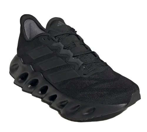 adidas Laufschuhe Switch FWD für Damen - Größe 40 (8) - Laufschuhe mit innovativer EVA-Zwischensohle für optimale Dämpfung und Vorwärtsdrang. Atmungsaktives Mesh-Obermaterial und stabilisierender Fersenbereich bieten Komfort und Support für jedes Training.