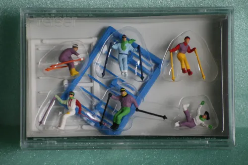 Preiser 10313 HO 1:87; Abfahrtsläufer, NEU & OVP von Preiser