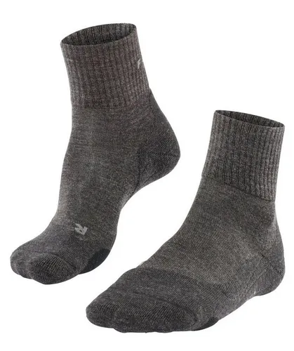 FALKE Wandersocken TK2 Explore Wool Short (mittelstarke Polsterung) smoggrau Herren