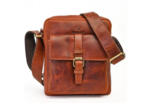 ALMADIH Umhängetasche MARC aus Leder für iPad Mini & Tablets - Elegante Umhängetasche aus hochwertigem Echtleder, ideal für iPad Mini und Tablets. Praktisch und stilvoll, perfekt für den täglichen Gebrauch oder besondere Anlässe.