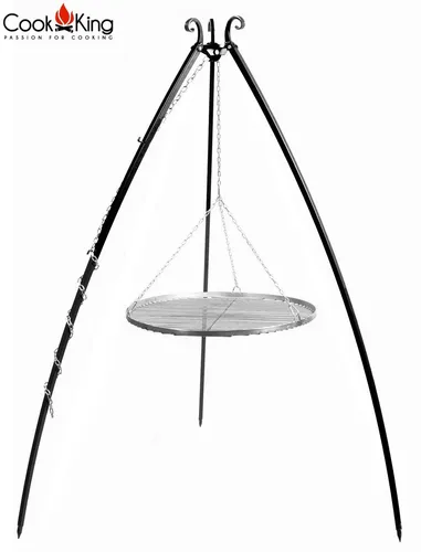 CookKing Feuerstelle Schwenkgrill 200 cm - Edelstahl Grillrost 60 cm - Feuerstellen mit 200 cm Höhe und 60 cm Edelstahl Grillrost, ideal für gesellige Grillabende im Freien.