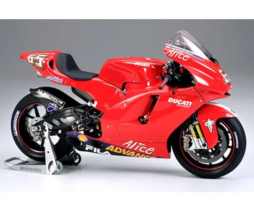 Tamiya 14101 Ducati Desmosedici 1/12 von Tamiya