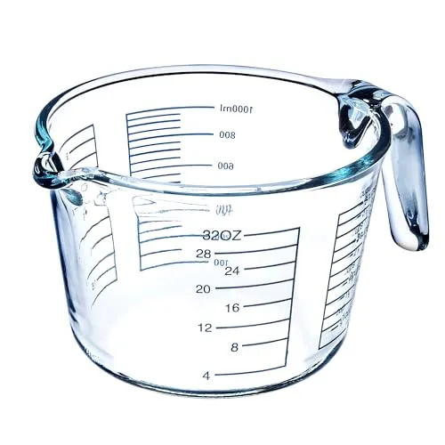KADAX Messbecher aus Glas, Glaskännchen mit ergonomischem Griff, Widerstandsfähiges Messgefäß für flüssige als auch pulvrige Produkte, Messkanne zum Backen und Kochen (1 Liter)