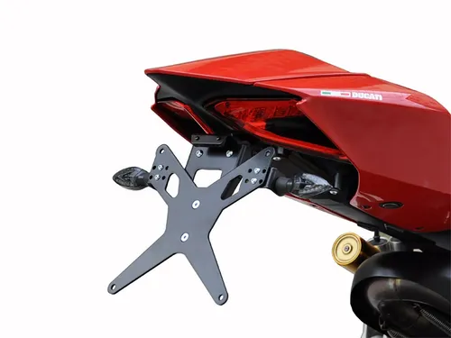 Kennzeichenhalter ZIEGER X-Line für Ducati Panigale 899 959 1199 1299 - Hochwertiger Kennzeichenhalter aus Stahl, neigungsverstellbar mit Blinkeraufnahme, ideal für Tuning und Styling von Ducati Motorrädern.