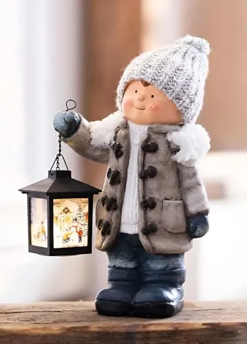 Dekoleidenschaft Dekofigur Junge mit LED Laterne, 31 cm - Süße Dekofigur 