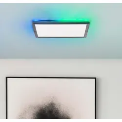 Brilliant LED Panel 30 x 30 cm mit RGB-Backlight - Moderne LED Lampe mit dimmbarem RGB-Backlight, ideal für kreative Lichtgestaltungen in Innenräumen, 2200 lm Lichtstrom und einfache Steuerung per Fernbedienung.