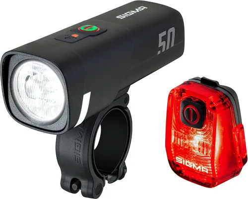 SIGMA SPORT Leuchten-Set Aura 50 & Hiro 10 - 50 Lux Frontlicht mit Auto-Sensor - Fahrradbeleuchtung mit intelligentem Helligkeitssensor, langlebiger Akkulaufzeit bis zu 28 h und IP44-Spritzwasserschutz, ideal für Pendler und Wochenendtouren.