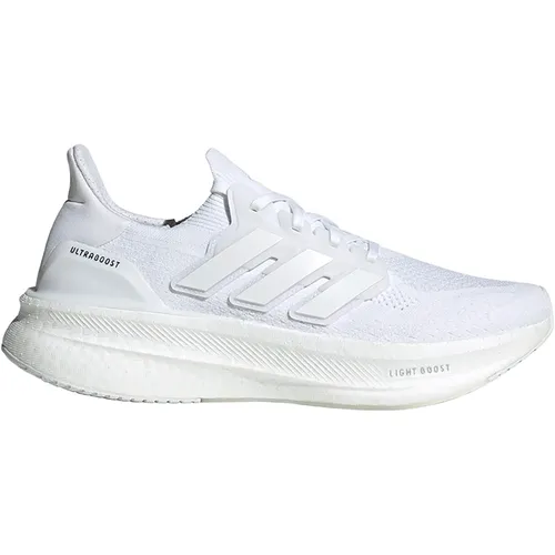 Adidas ULTRABOOST 5 - weiss - Laufschuhe mit maximaler Dämpfung und Komfort für ein unvergleichliches Laufgefühl. Hergestellt aus mindestens 20 % recycelten Materialien für eine nachhaltige Wahl.