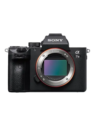 Sony Alpha 7 III (ILCE-7M3) - Spiegellose Vollformatkamera mit 24,2 MP, 15 Blendenstufen Dynamikumfang und 425 AF-Punkten, ideal für Profifotografen und Videografen