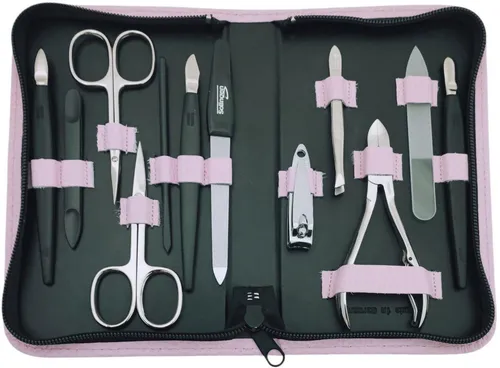 12-teiliges Solingen Maniküre Set mit Leder-Etui - Hochwertiges 12-teiliges Maniküre-Set aus deutscher Fertigung, inklusive Nagelschere und Saphirfeile. Stilvolles Echtleder-Etui für sichere Aufbewahrung und ideal für unterwegs. Perfekt für gepflegte Hände und Füße.