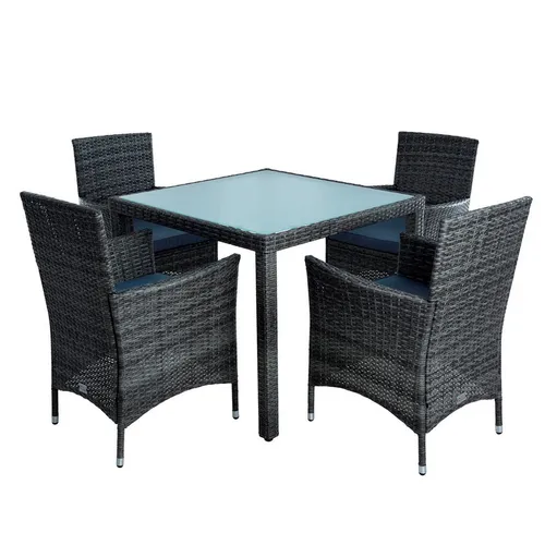 ESTEXO Polyrattan Gartenmöbel Set - Stilvolle Essgruppe für 4 Personen - Esssets für die Terrasse, inklusive bequemer Sessel mit Armlehnen und stabilen Tisch mit Sicherheitsglasplatte; ideal für Garten und Balkon.