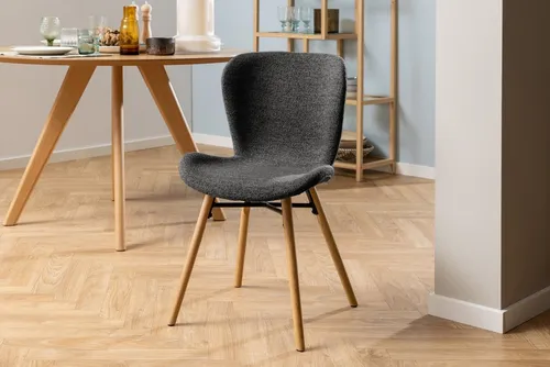 ebuy24 Esszimmerstuhl BatildaA1 2er Set in Grau - Stilvolles 2er Set Esszimmerstühle in Grau, gefertigt aus hochwertigen Materialien für lange Haltbarkeit und täglichen Komfort.