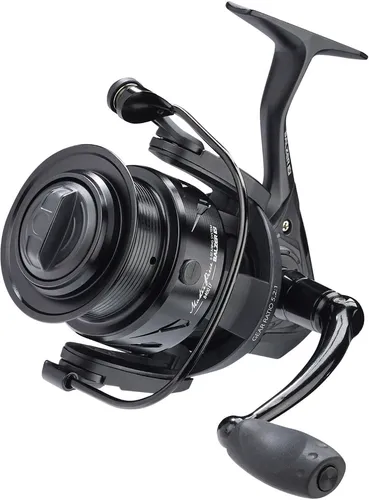 Balzer MasterPiece 8400 LF Angelrolle - Hochwertige Stationärrolle zum Friedfischangeln, leicht mit nur 300g, ideal für präzises Feedern. 7 Edelstahlkugellager bieten hervorragende Leistung.