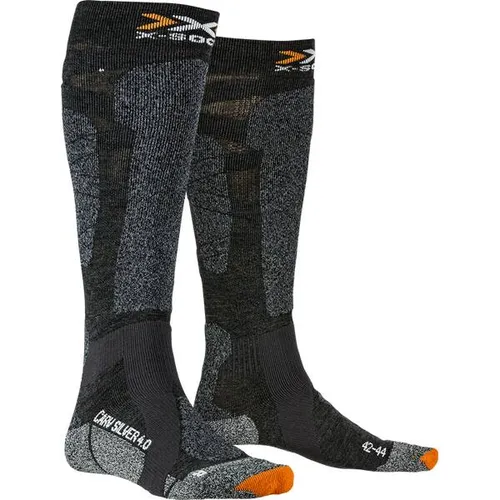 X-SOCKS CARVE SILVER 4.0 - Hightech-Sportsocken für Carving-Fans, optimieren die Muskelsteuerung und halten Füße warm und trocken dank Silberionen-Technologie.