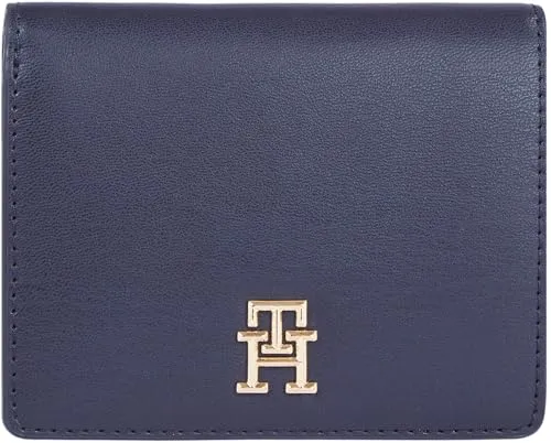 Tommy Hilfiger Damen Portemonnaie Spring Chic Bifold Wallet Klein, Blau (Space Blue) - Damen-Geldbörsen mit praktischem Design: Viel Platz für Geldscheine, Karten und Münzen, ideal für unterwegs und stilvoll mit TH Monogramm-Emblem.